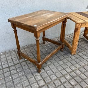 Dos Mesas de Madera para Living: Rústica y Patas Torneadas - imagen 7