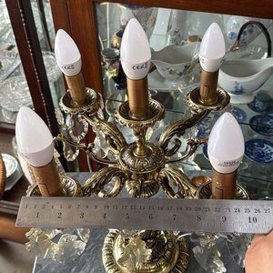 Candelabro de Mesa Dorado con 5 Luces y Caireles de Cristal - imagen 13