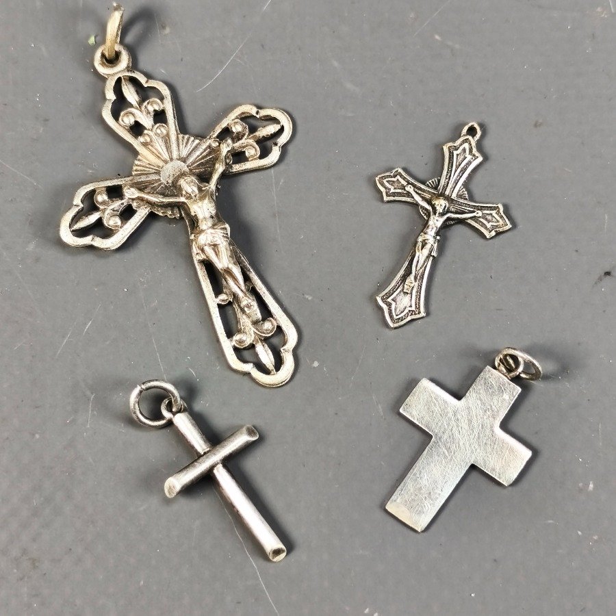 Item 16414 - Image 0