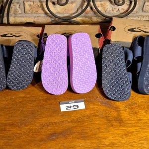 Lote de 7 Sandalias Infantiles: Varios Modelos, Colores y Talles - imagen 4