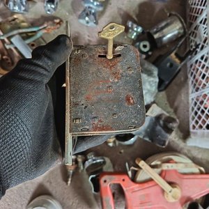 Lote de Artículos de Sanitaria y Ferretería Varios - imagen 9