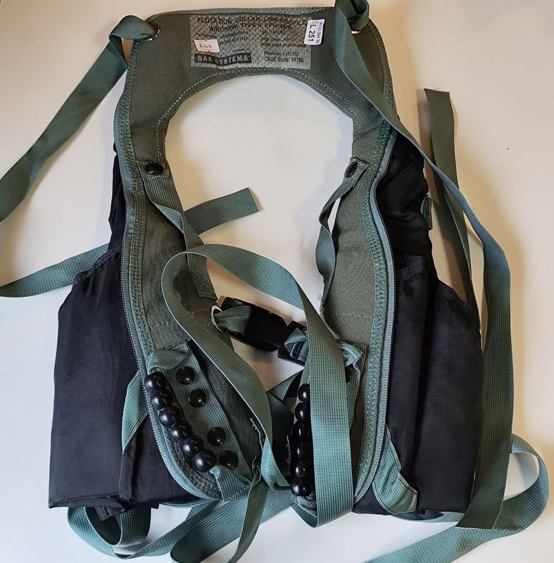 Chaleco Salvavidas Piloto Americano Type 2 LPU-34/P Bajo Perfil BAE Systems