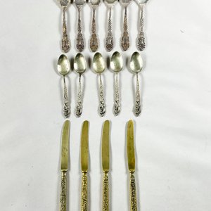 Conjunto de 15 Piezas: Cuchillos de Postre y Cucharas con Cabo Labrado - imagen 2