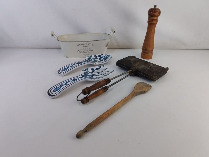Lote siguiente: Utensilios de Cocina Varios