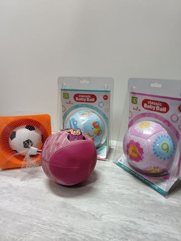 Lotes de Pelotas Chicas y Conos para Niños - imagen 3