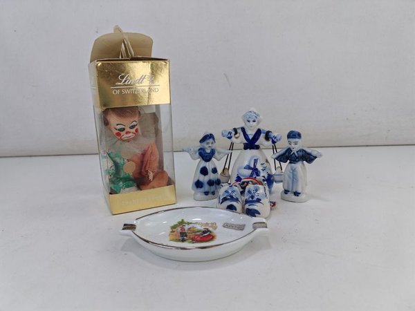 Colección de Figuritas y Accesorios de Cerámica - imagen 1