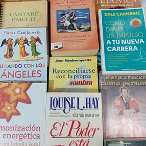 Lote de Libros: Autoayuda, Yoga y Espiritualidad - imagen 4