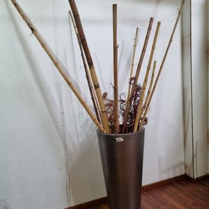 Lote anterior: Florero/Macetero Grande De Piso Metálico Con Bambúes