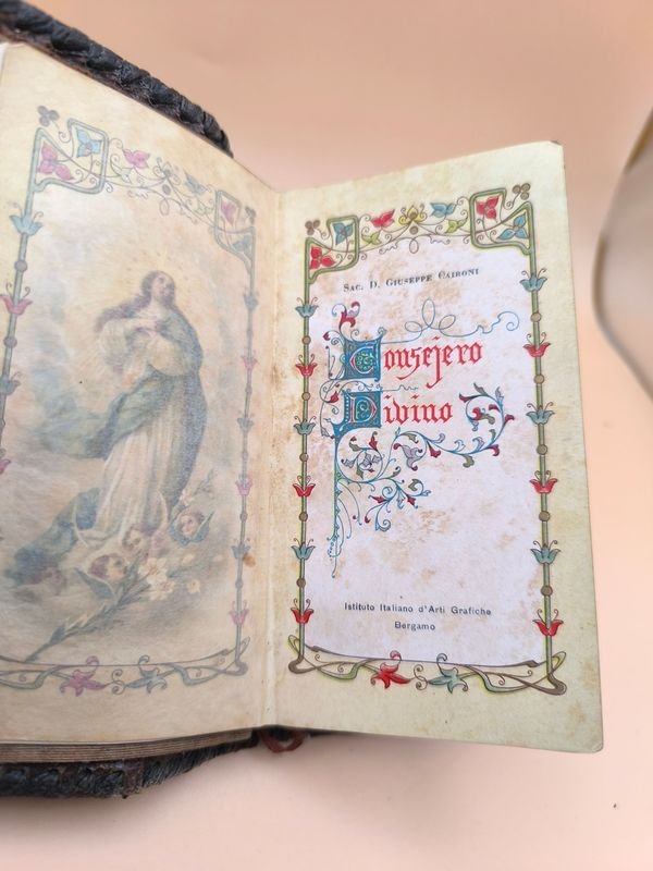 Lote anterior: Antiguo Devocionario Art Nouveau de Editorial Bergamo