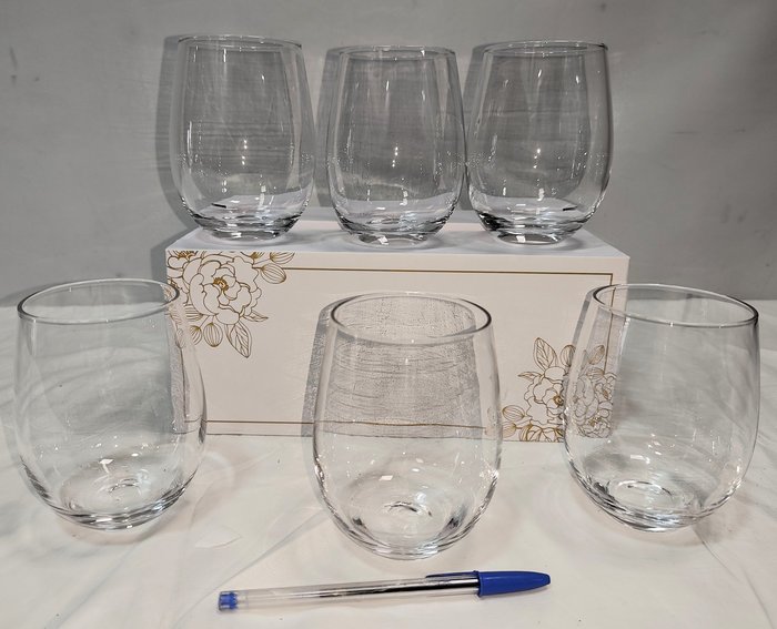 Juego de 6 Copas de Vino Modernas sin Base, Nuevas en Caja