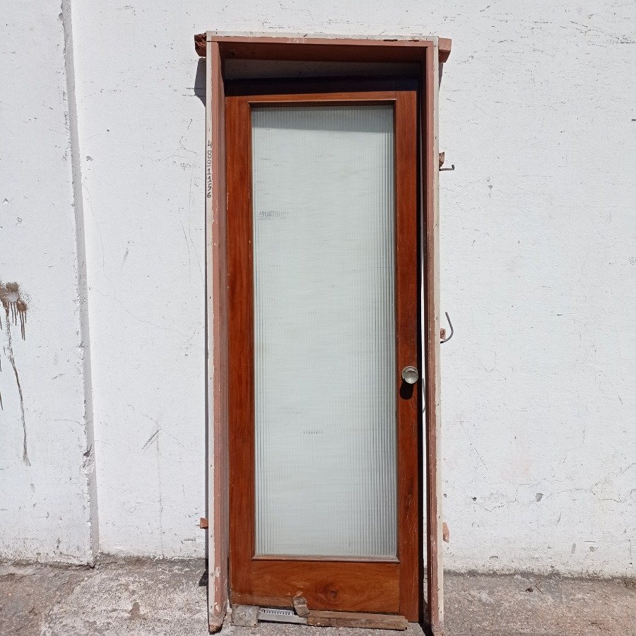 Item 16695 - Image 0