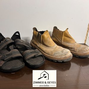Lote anterior: Calzado de Hombre: Sandalias y Botas de Trabajo