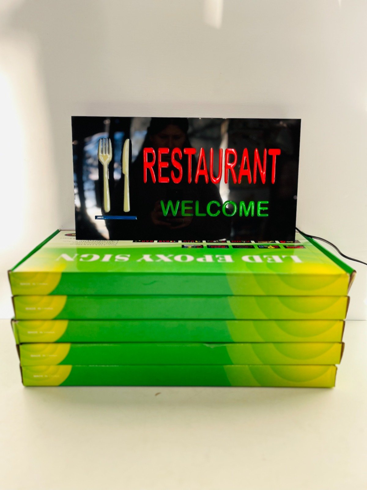 Pack de 5 Carteles LED "Restaurant Welcome"