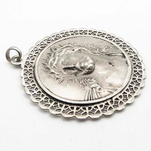 Colgante de Plata "Medalla Religiosa" con Rostro de Jesús - imagen 2