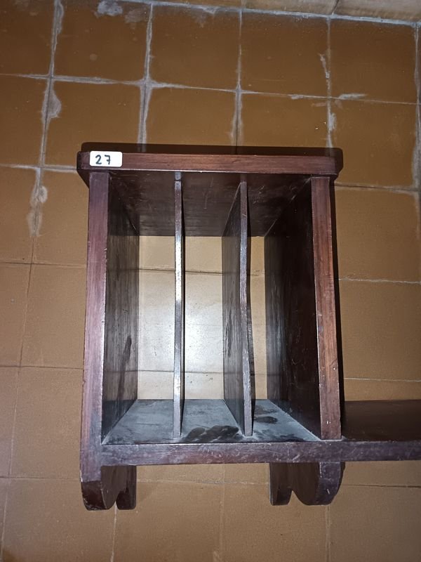 Estantería  de madera maciza - imagen 3