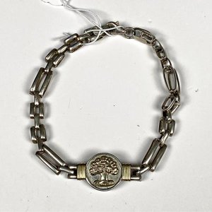 Lote anterior: Pulsera de Plata y Oro con Diseño de Árbol de la Vida - 16 cm