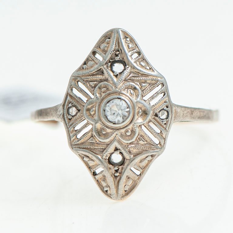 Item 2105380 - Image 0