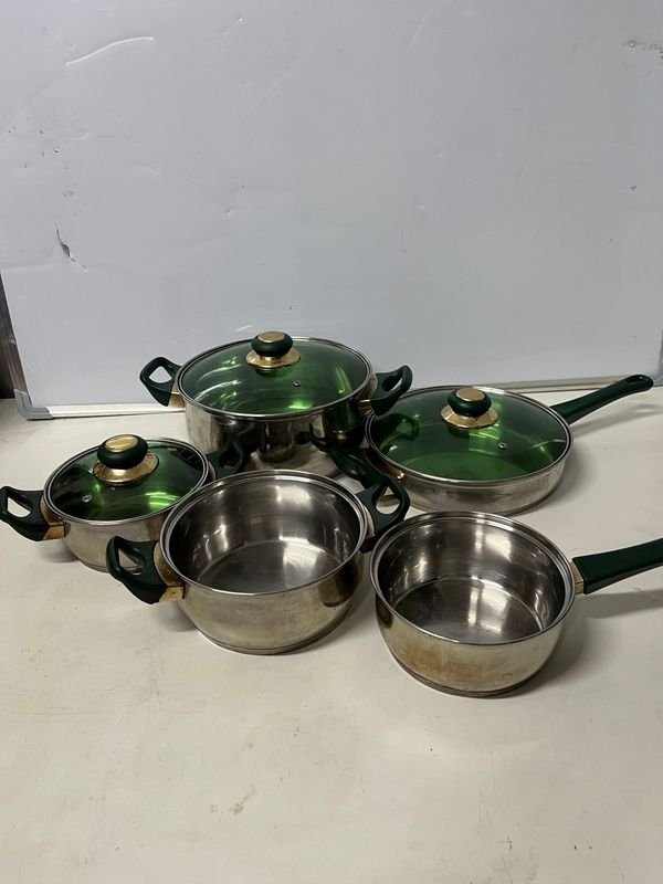 Set de Ollas y Sartén de Acero Inoxidable con Tapas Verdes