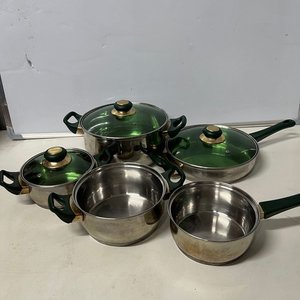 Lote siguiente: Set de Ollas y Sartén de Acero Inoxidable con Tapas Verdes