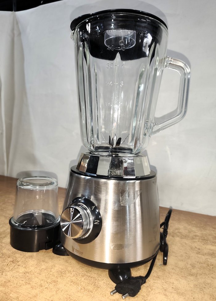 Licuadora 2 en 1 con vaso picador y motor revestido en acero - imagen 4