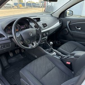Renault Fluence Blanco Sedán 2011 - imagen 10