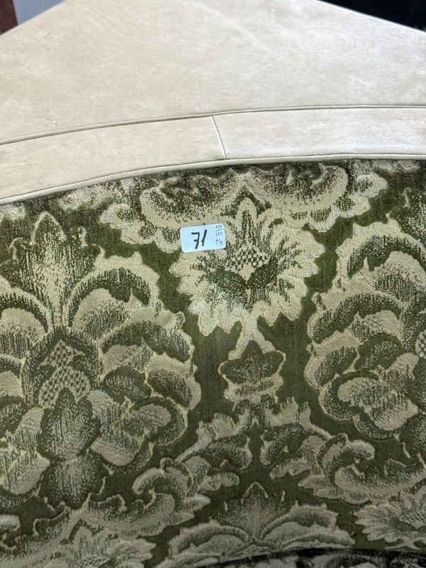 Sillón Esquinero de 4 Cuerpos Tapizado Damasco Verde y Beige