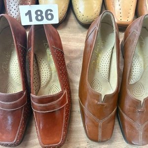 Lote de 5 Pares de Zapatos de Cuero para Mujer - Artesanales Uruguayos - imagen 2