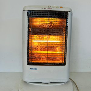 Lote siguiente: Estufa Eléctrica Panavox Blanca