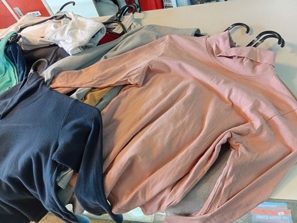 Ropa de dama en diferentes estilos y tallas - imagen 2