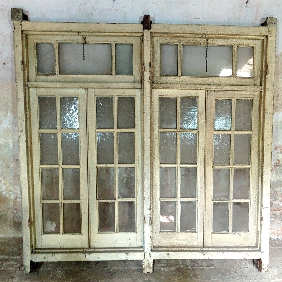 Ventana de cedro con hojas batientes y banderolas - imagen 5