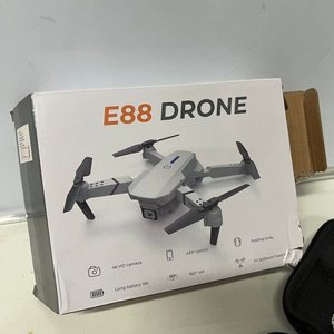 Dron E88 con Control Remoto y Estuche Portátil - imagen 4