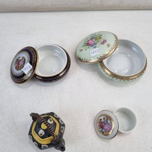 Conjunto de 4 Piezas: Alhajeros y Mini Tetera Decorativa en Porcelana Limoges y Tsuji - imagen 3