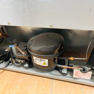 Freezer Vertical James 150 Lts FVJ-261KN G2 - imagen 7