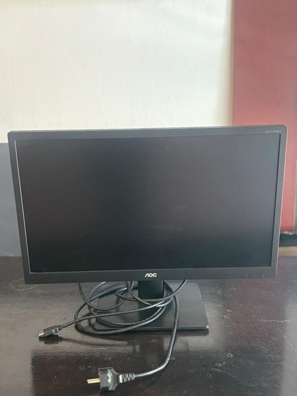 Lote siguiente: Monitor AOC de pantalla plana ajustable