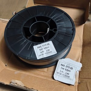 Bobina de Alambre para Soldar AWS E71T-GS 0.8mm 5kg - imagen 4