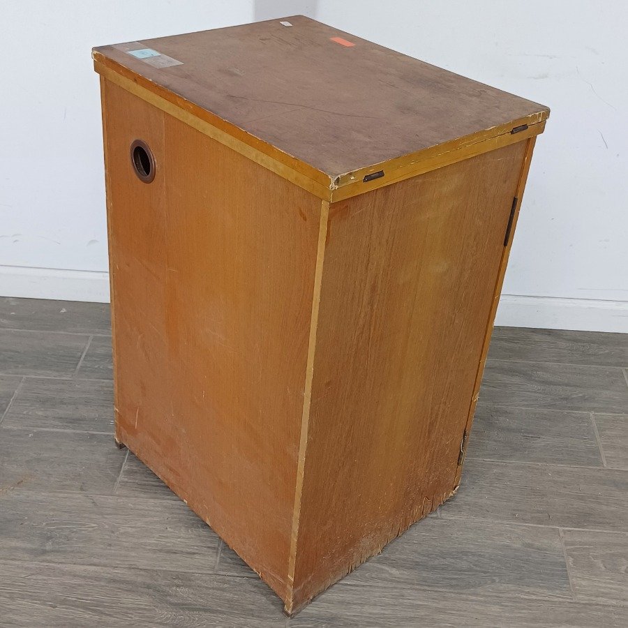 Maquina de coser con mueble vintage - imagen 11