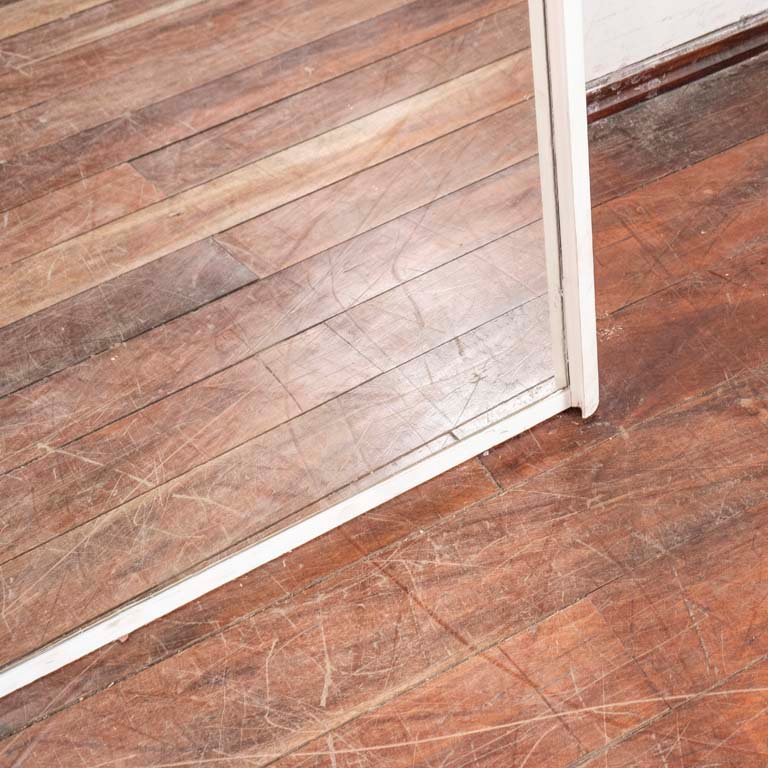 Item 2097500 - Image 1