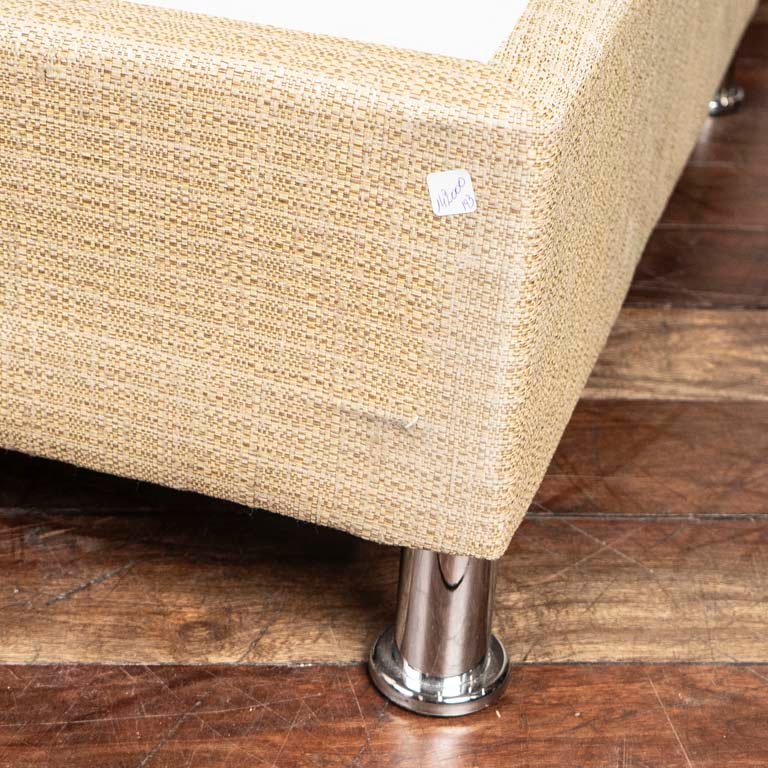 Item 2113888 - Image 1