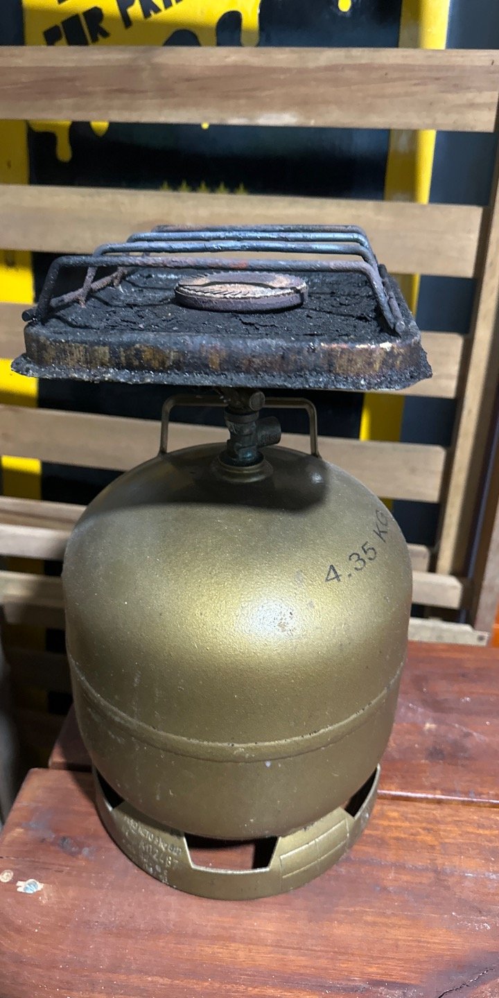 Lote anterior: Cilindro de Gas Vintage con Quemador