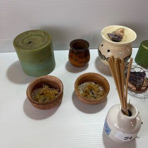 Lote de Velas y Aromaterapia: Velas Grandes, Difusor y Portavelas - imagen 6