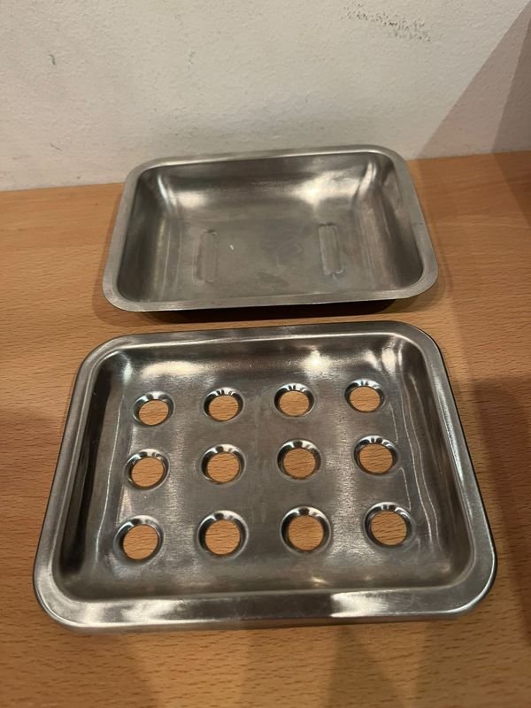 Lote anterior: Jabonera y servilletero de acero inoxidable