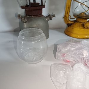 Dos Faroles Antiguos con Tubo y Mantillas - imagen 5