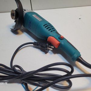 Amoladora Angular Eléctrica Fuqiang con Accesorios - imagen 4