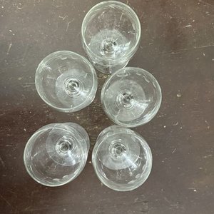 Set de 5 Copas de Cristal con Grabado de Ramas y Hojas - imagen 9