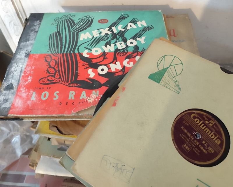 Item 880286 - Image 9