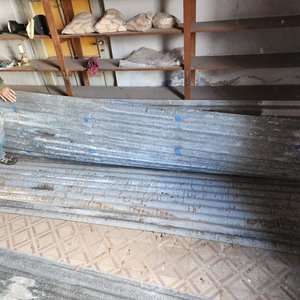 Lote de Chapas de Zinc Corrugado para Construcción - imagen 3