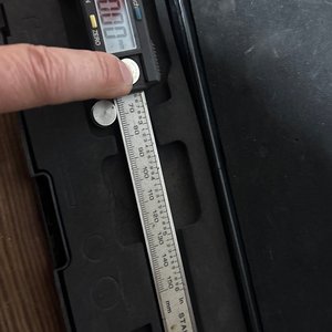 Lote siguiente: Calibre Digital de Acero Inoxidable con Estuche