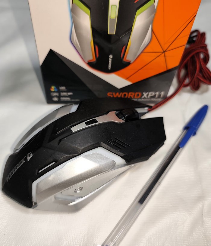 Mouse Gamer Óptico Jertech Sword XP11 USB con Luces LED, Nuevo en Caja
