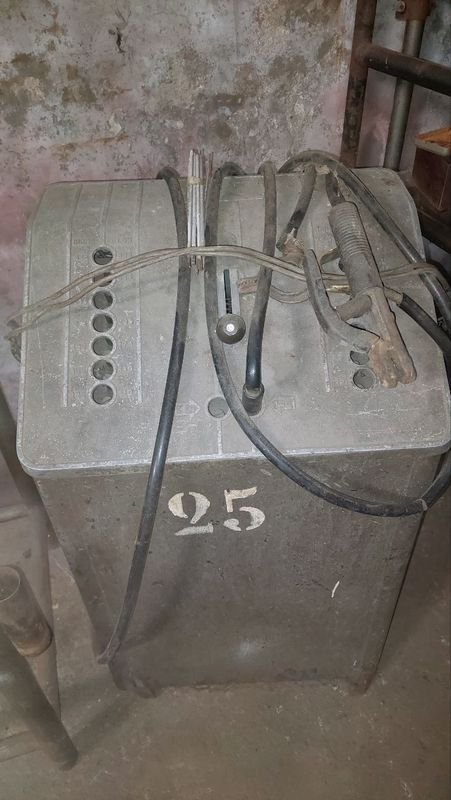 Item 758366 - Image 1