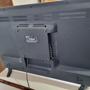 Televisor LED Panavox 40" con Control Remoto - Para Reparar - imagen 4